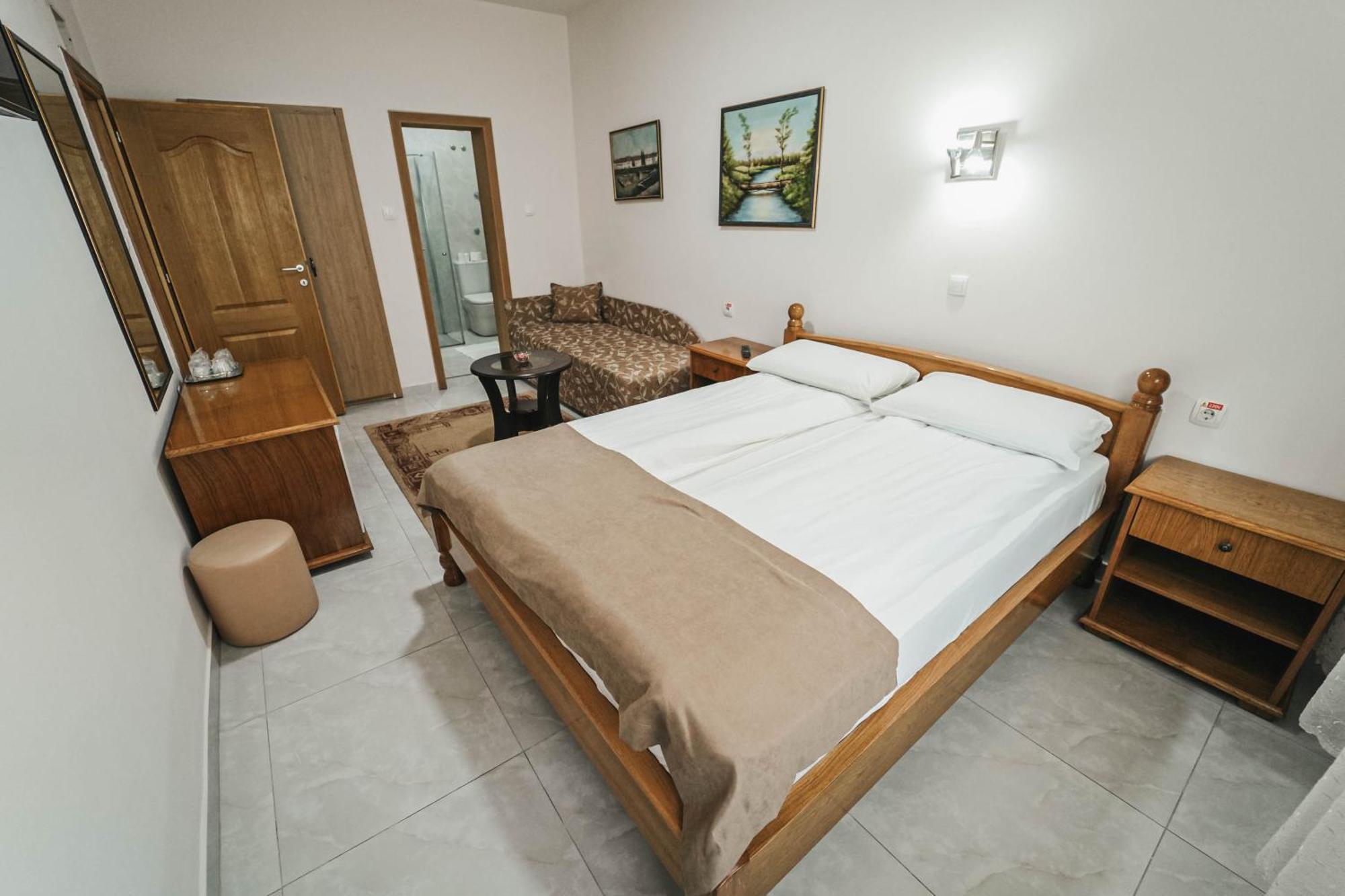 B&B Passage Sremska Mitrovica Exterior photo