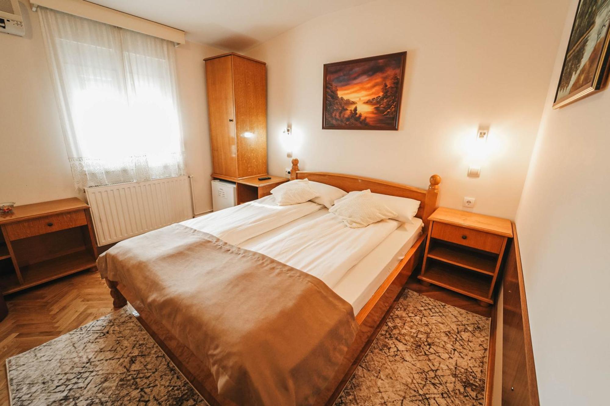 B&B Passage Sremska Mitrovica Exterior photo