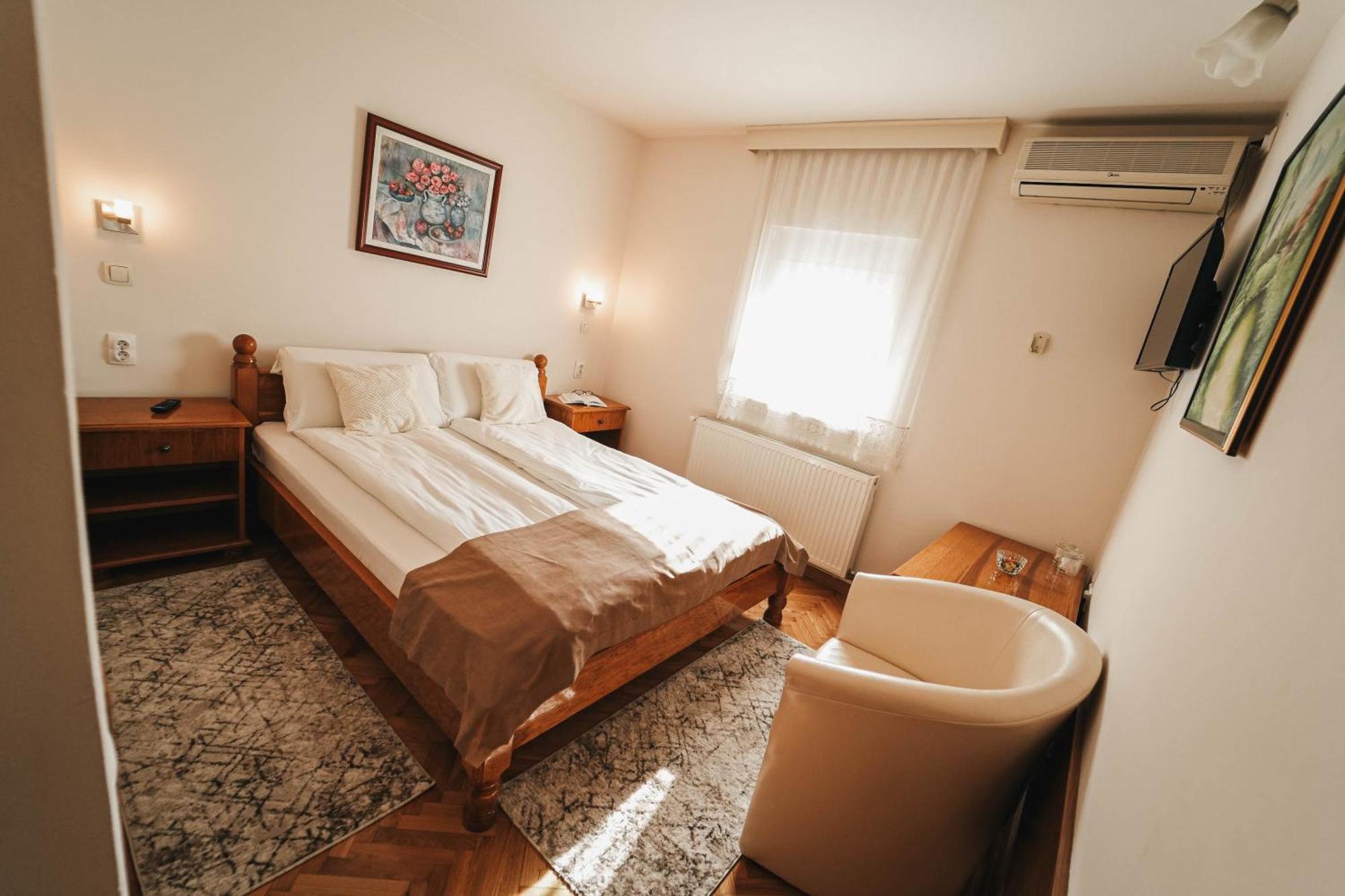 B&B Passage Sremska Mitrovica Exterior photo